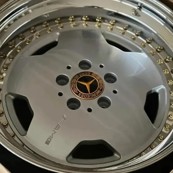 AMG Aero 3 wheels - Image 4