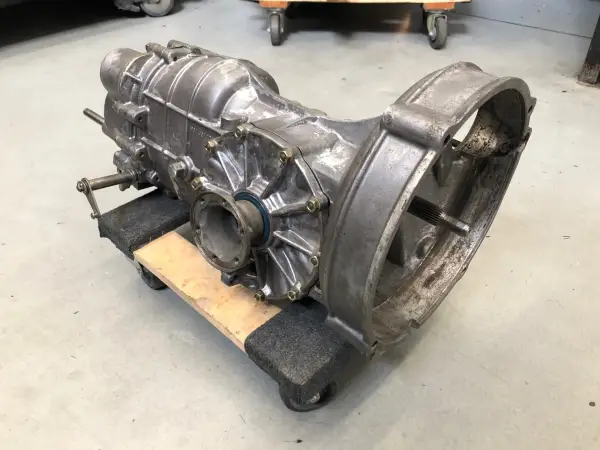 Porsche 912 5-Speed Transaxle - Image 2