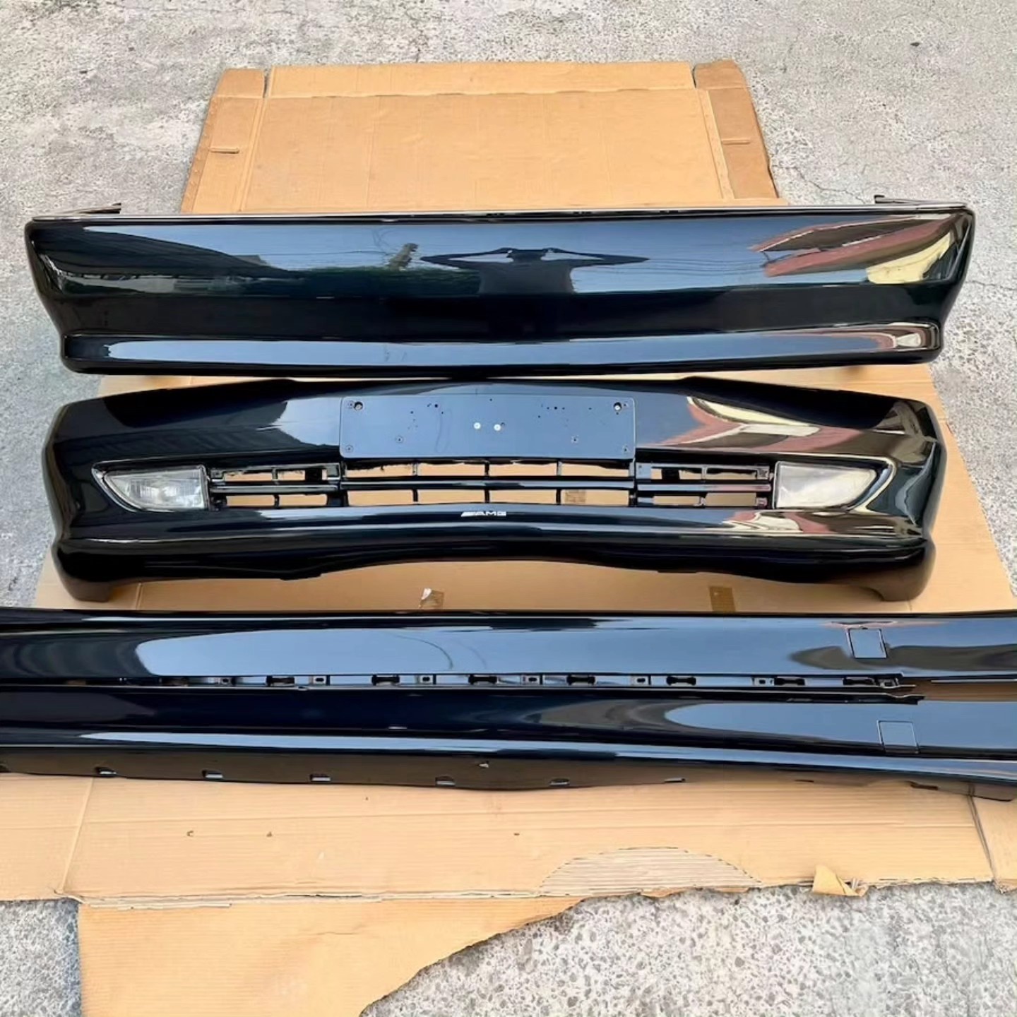 Authentic AMG W140 Body Kit - Image 3